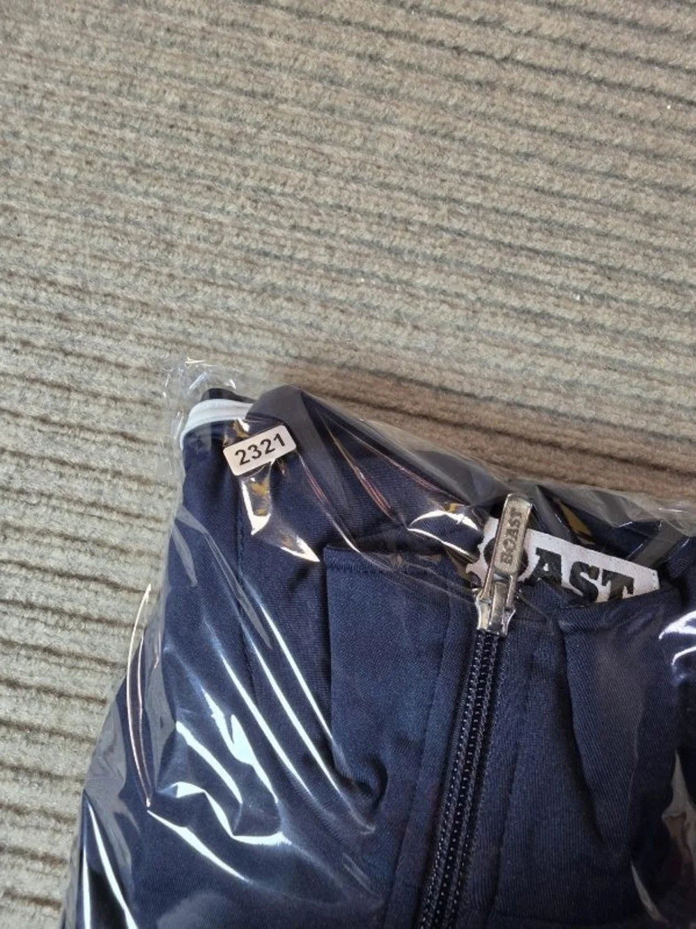 BOAST Men's Sz XL Full Zip Track Jacket $130 NEW. Ocean Reef Club Logo
